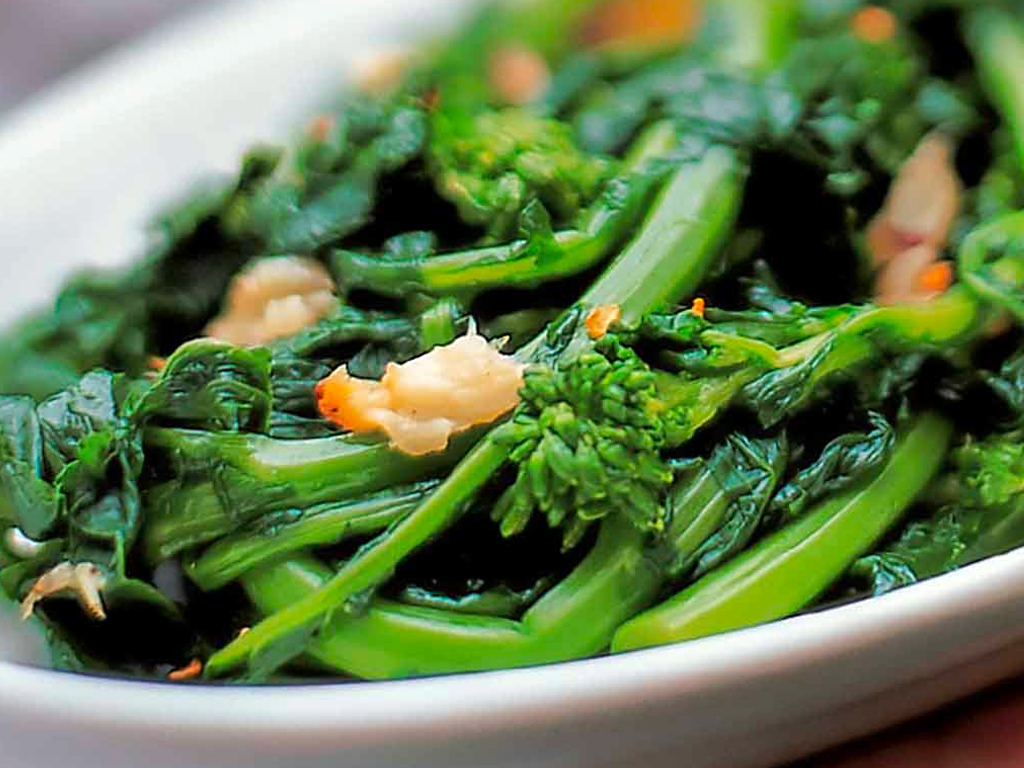 Broccoli Rabe in Garlic and Oil