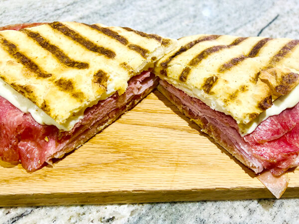 #10 Salami, Prosciutto,  Ham, Fresh Mozzarella
